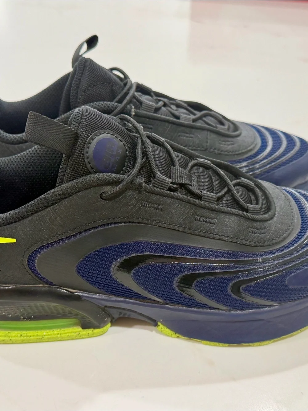 Nike Air Max Fire PS Blackened Blue Volt Sneakers Size 3Y Youth EUC w/ Box